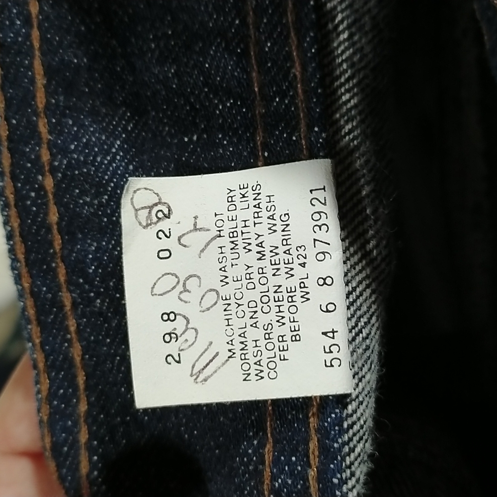 Rare vintage Levi's high rise tapered leg dark wash jeans - Picture 12 of 15